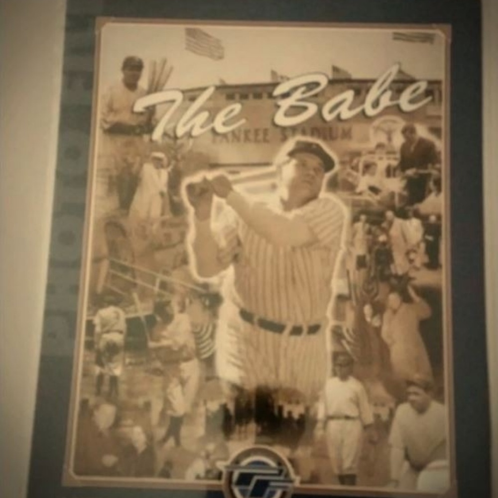 BABE RUTH NY Yankees 8x10 MLB Officially Licensed